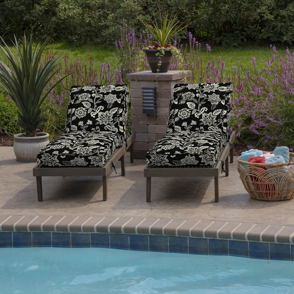 Black Outdoor Chaise Lounge Cushion N747
