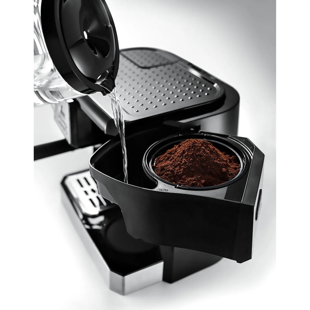 Black Silver Combi Coffee Machine Q30900