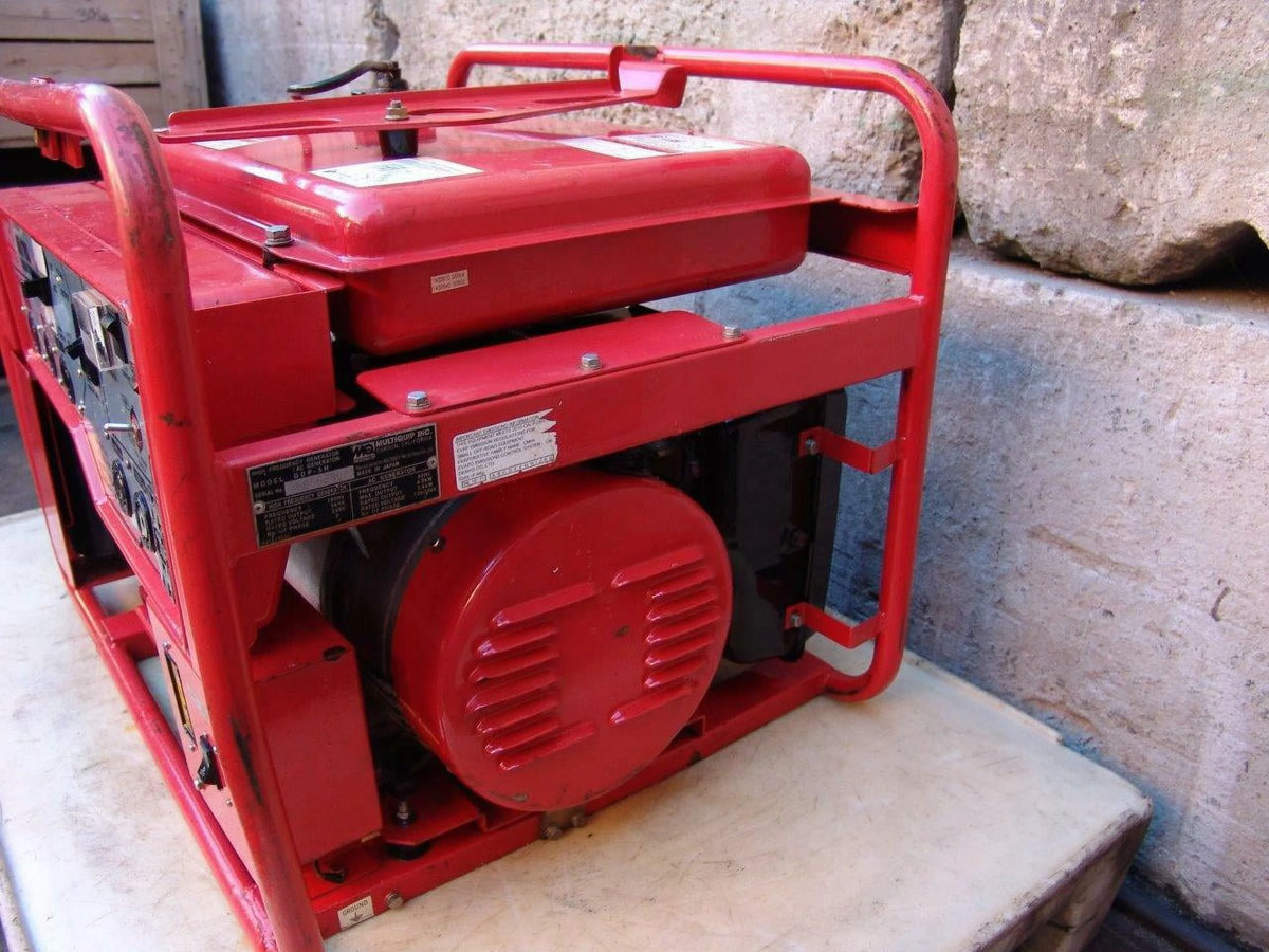 5000 Watts 1 & 3 Phase Generator B690869