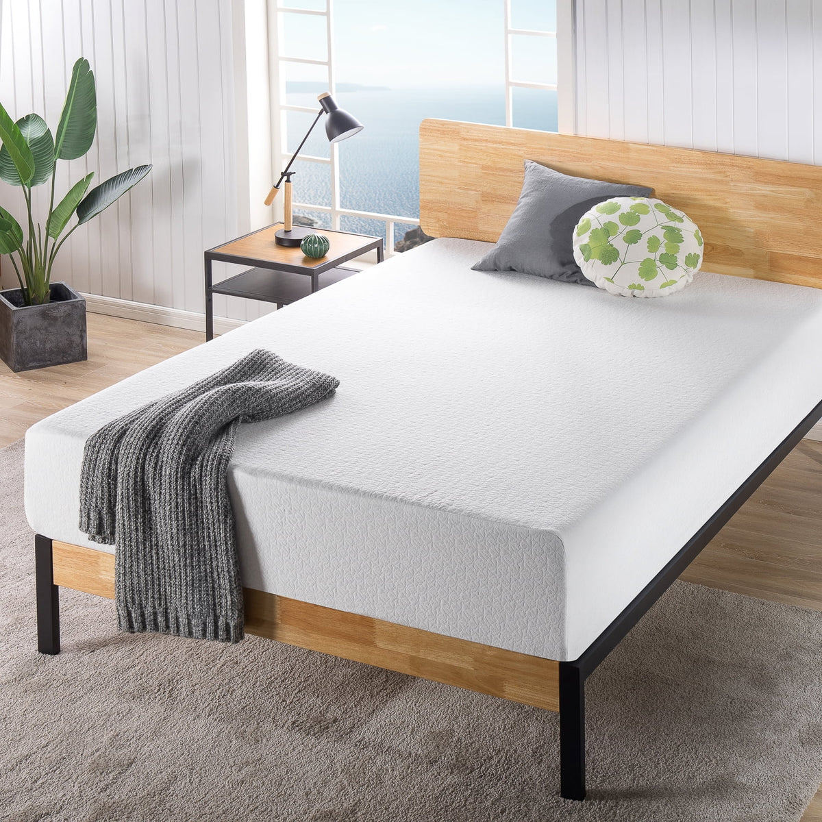 12 Memory Foam Queen Mattress B8480