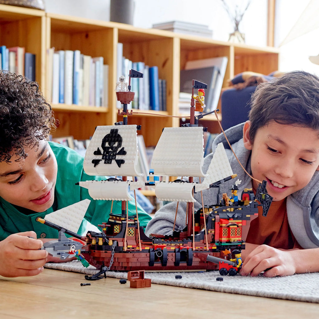 3 in 1 Pirate Ship Building Set S954240