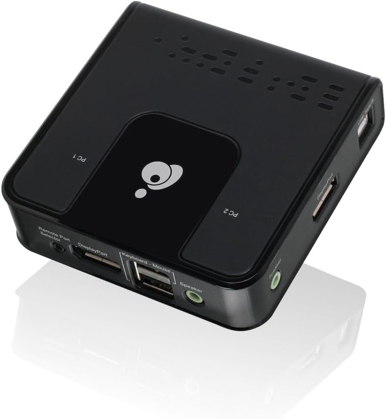 2-Port 4K DisplayPort KVM with Cables P719644
