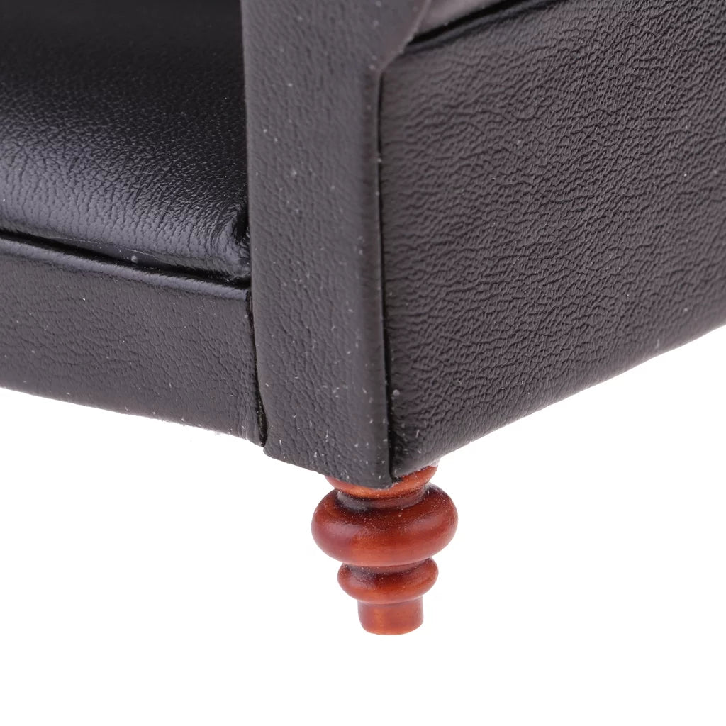 Black Leather Sofa U56205