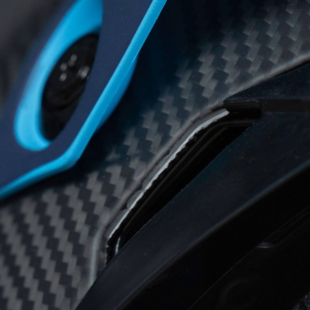 Carbon Fiber Helmet X817