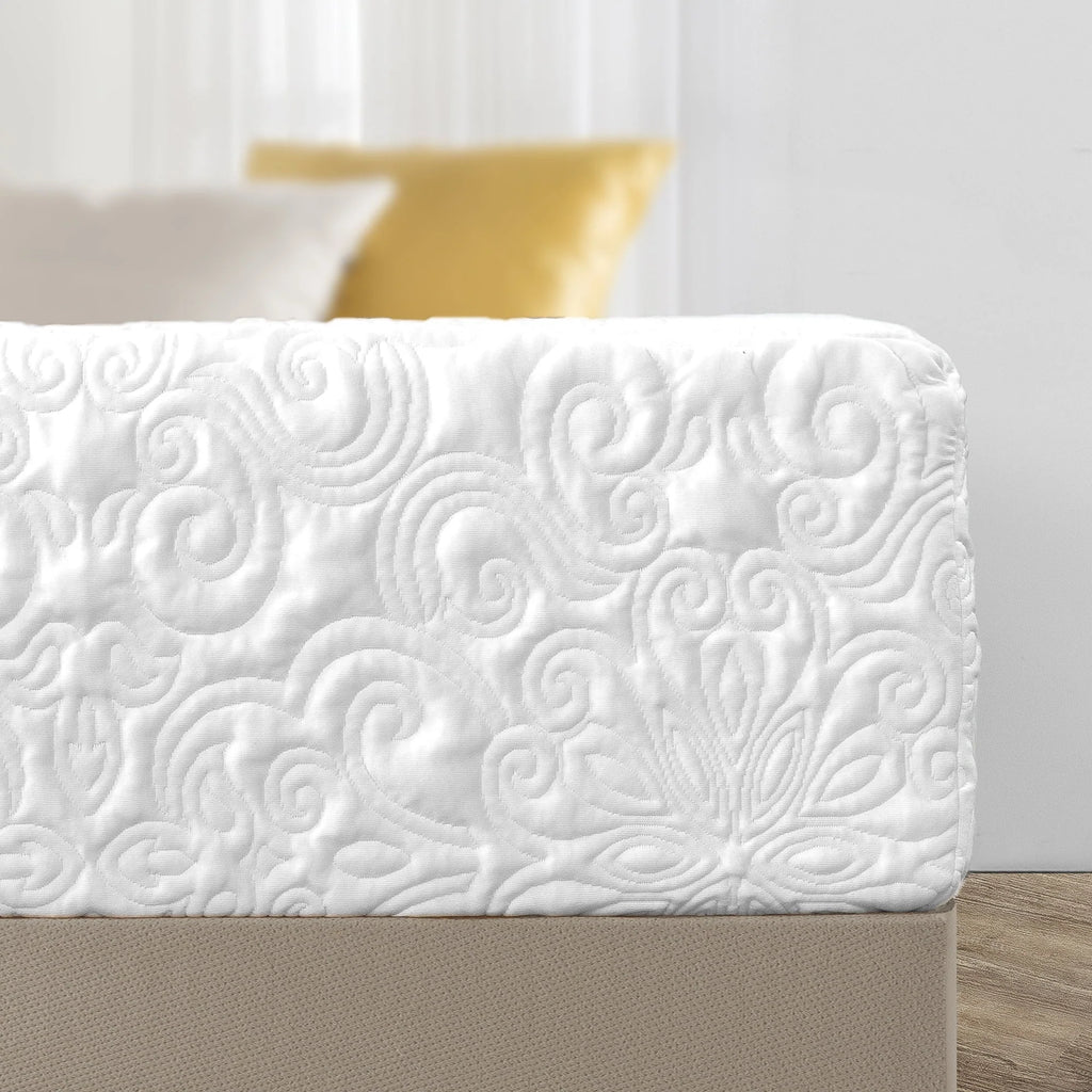 12 Memory Foam Queen Mattress M951