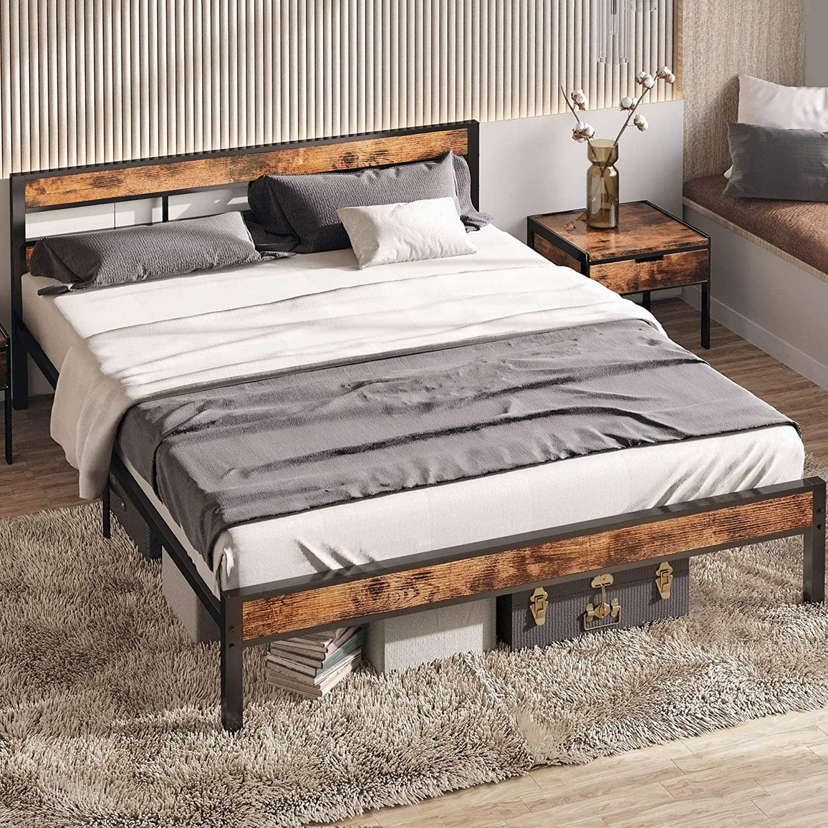 Queen Metal Bed Frame with Headboard I928