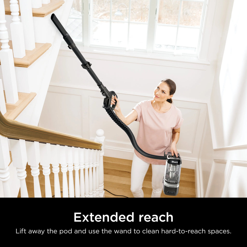 Upright Vacuum with Self-Cleaning Brushroll B1921