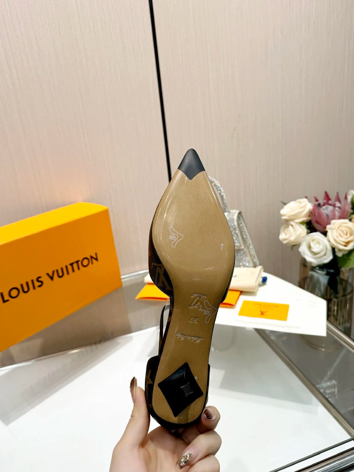Women Shoes Heels 4 cm O8405