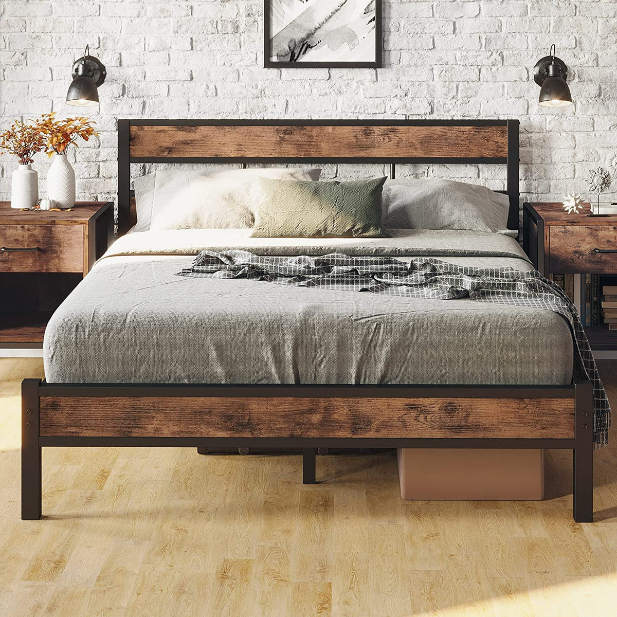 Queen Metal Bed Frame with Headboard I928