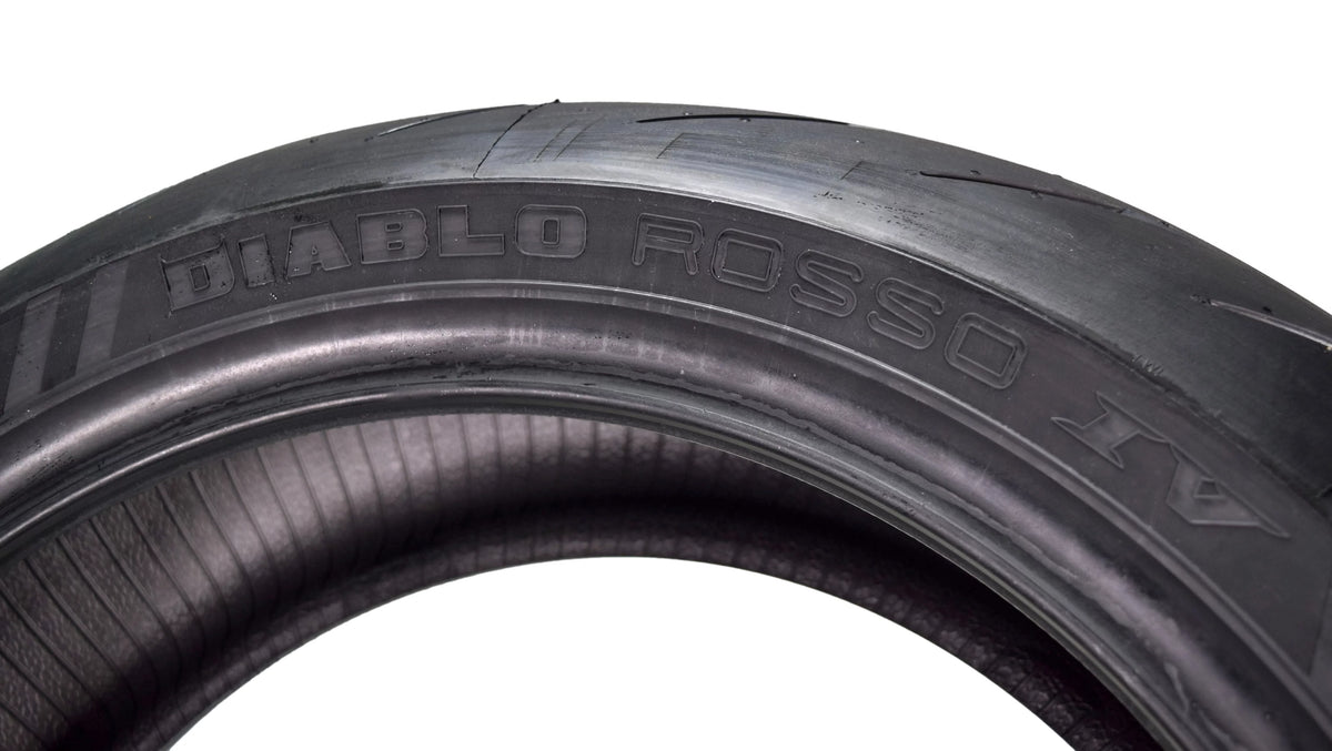 120/70ZR17 Front Motorcycle Tire Z618
