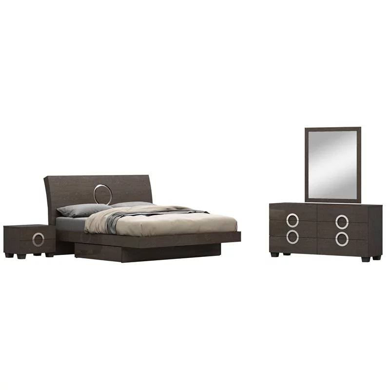 4-Piece Wood Queen Bedroom Set S326032